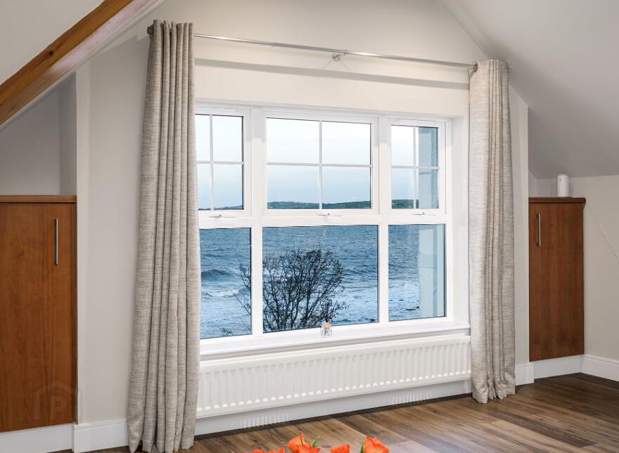 2 Glencairn, 113 Glenarm Road, Larne, BT40 1EE