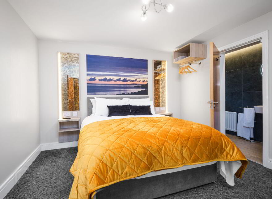 2 Glencairn, 113 Glenarm Road, Larne, BT40 1EE