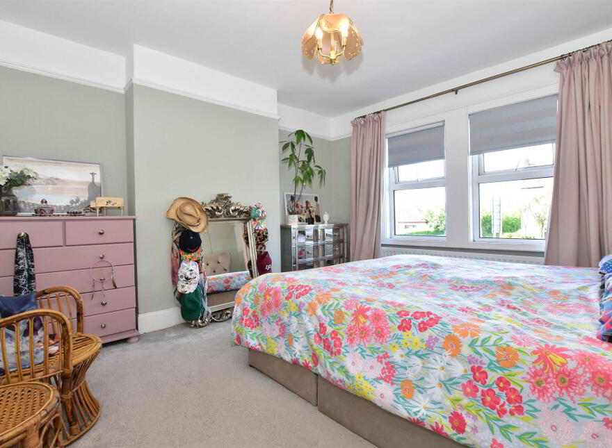 12 Portaferry Road, Newtownards, BT23 8NN