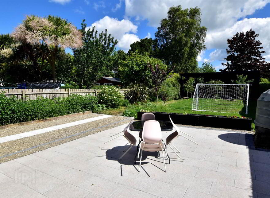 12 Portaferry Road, Newtownards, BT23 8NN