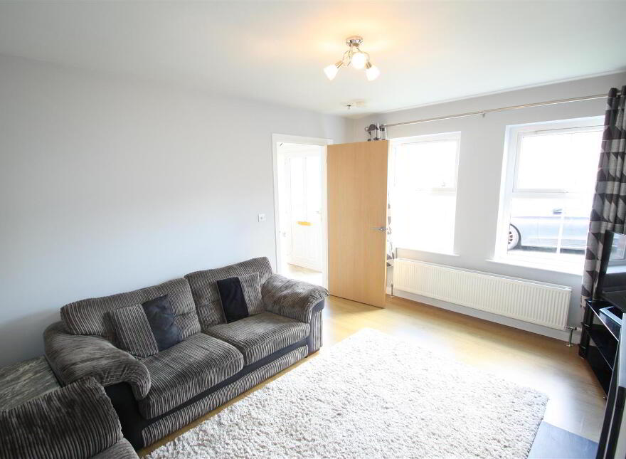 22 Magheraknock Park, Ballynahinch, BT24