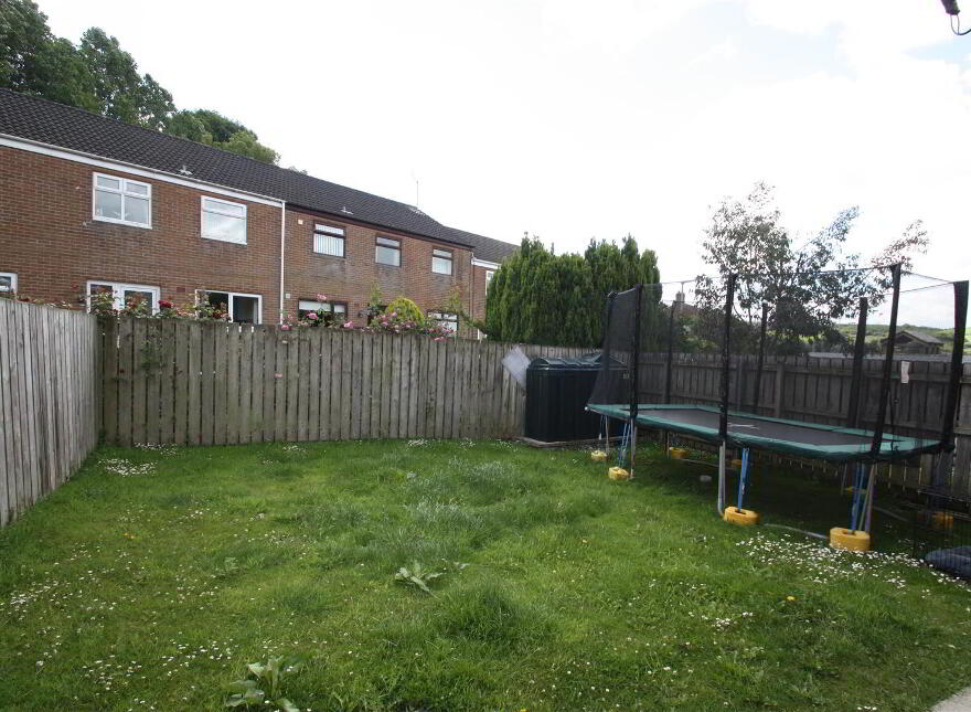 22 Magheraknock Park, Ballynahinch, BT24
