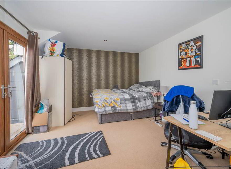 Apt 11, Acorn Hill, Belfast, BT7 3JH