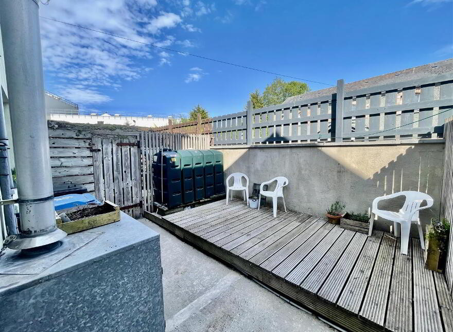 6 Frederick Place, Newtownards, BT23 4AW