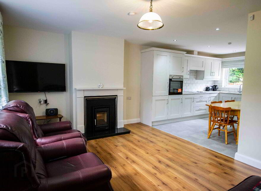 5 Cairn Park, Gortin, BT79 8NB