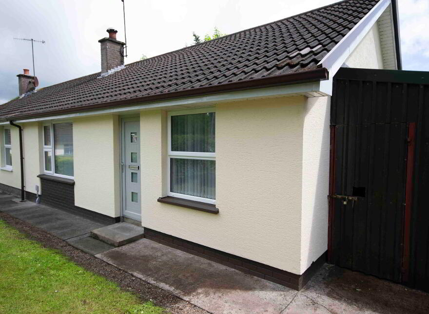 5 Cairn Park, Gortin, BT79 8NB