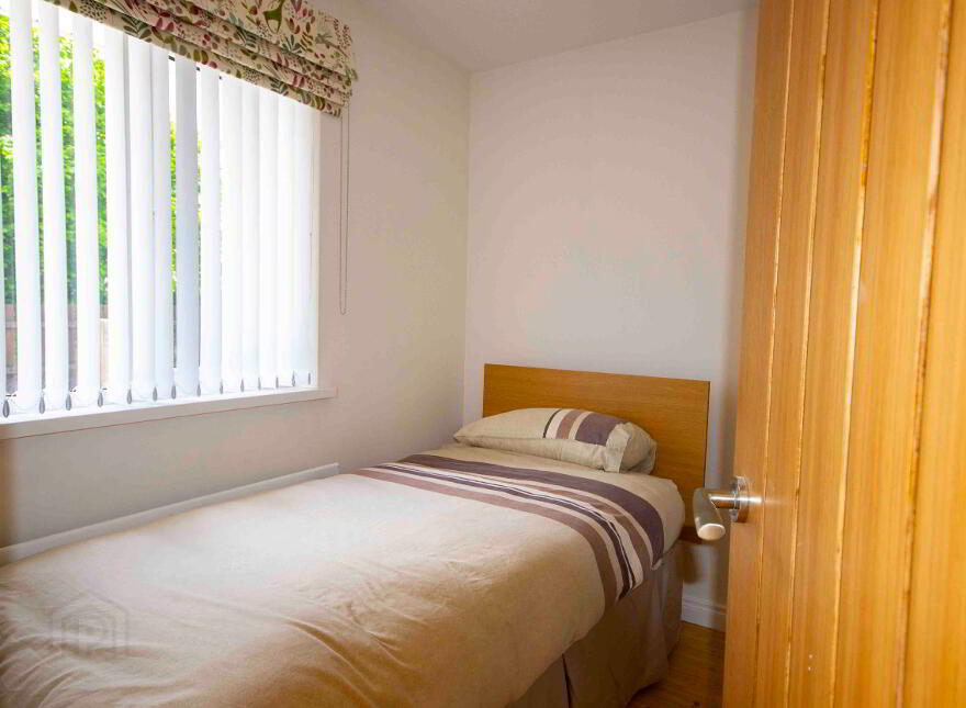 5 Cairn Park, Gortin, BT79 8NB