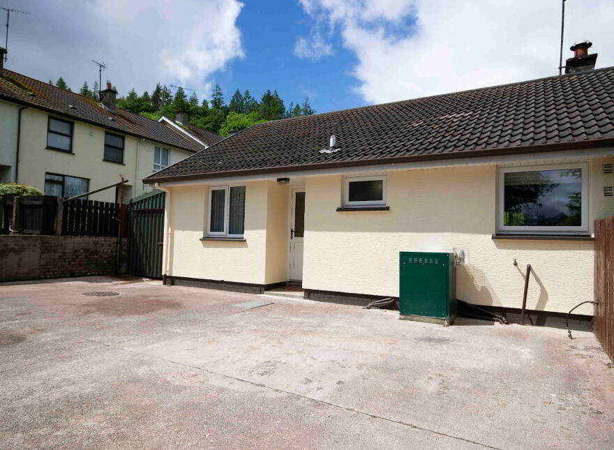 5 Cairn Park, Gortin, BT79 8NB