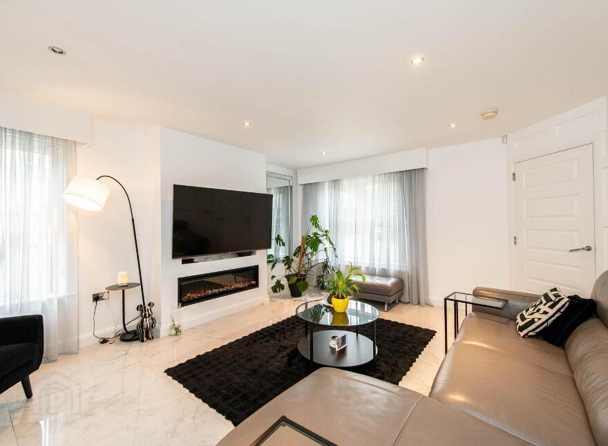45 Loughshore Courtyard, Newtownabbey, BT37 0ZS