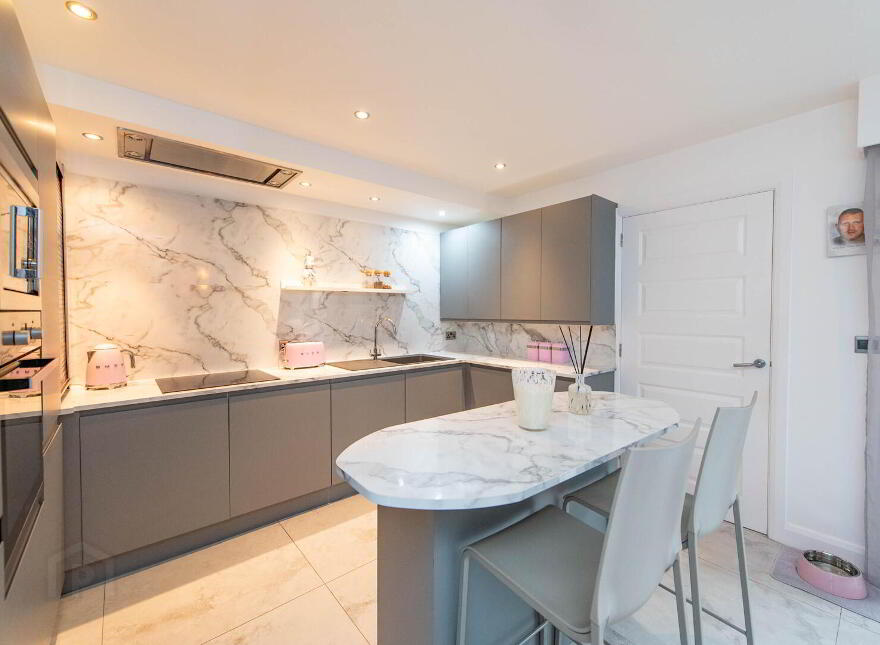 45 Loughshore Courtyard, Newtownabbey, BT37 0ZS