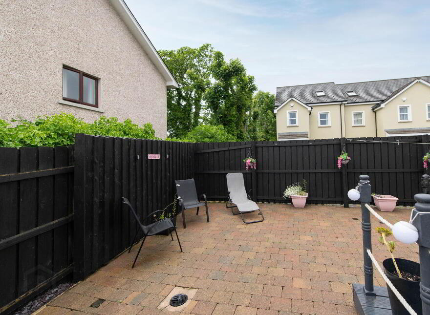 45 Loughshore Courtyard, Newtownabbey, BT37 0ZS