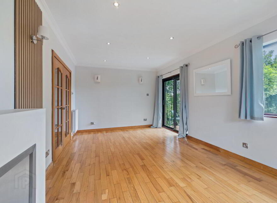 2 Pembridge Mews, Belfast, BT5 6HA