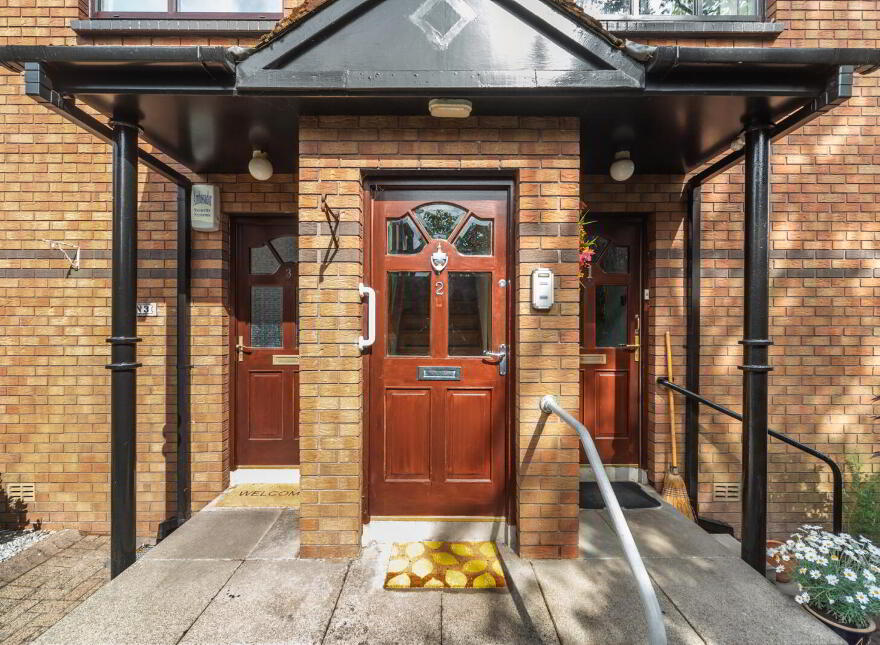 2 Pembridge Mews, Belfast, BT5 6HA