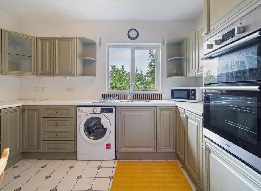 2 Pembridge Mews, Belfast, BT5 6HA