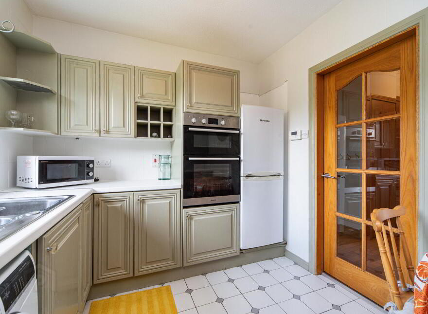 2 Pembridge Mews, Belfast, BT5 6HA