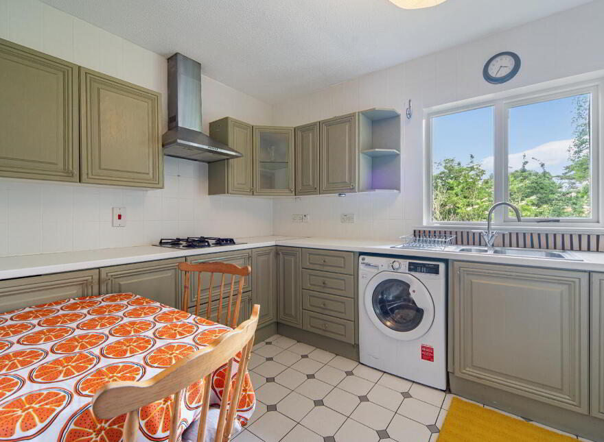 2 Pembridge Mews, Belfast, BT5 6HA