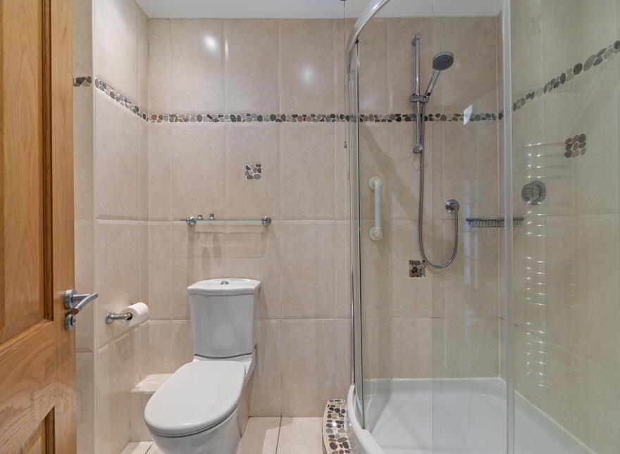 2 Pembridge Mews, Belfast, BT5 6HA
