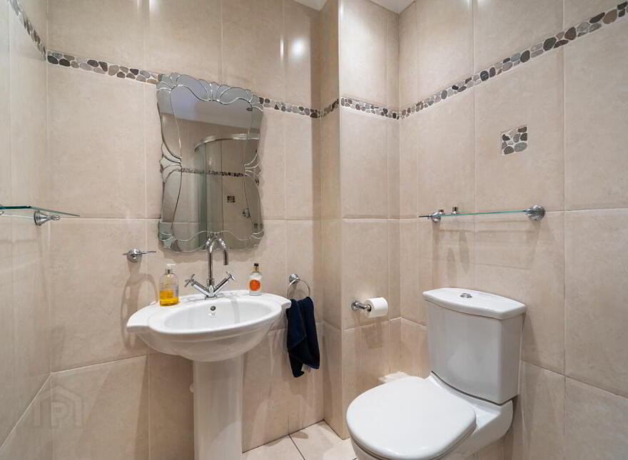 2 Pembridge Mews, Belfast, BT5 6HA