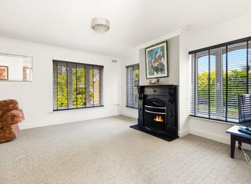 5 Woodlea, Oatencake, Midleton, P25EK84
