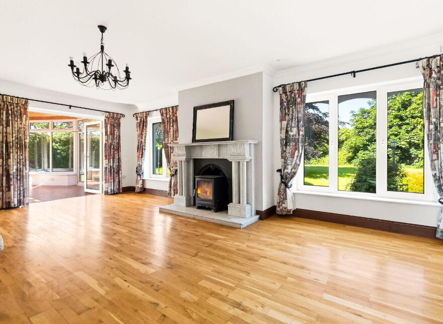 5 Woodlea, Oatencake, Midleton, P25EK84