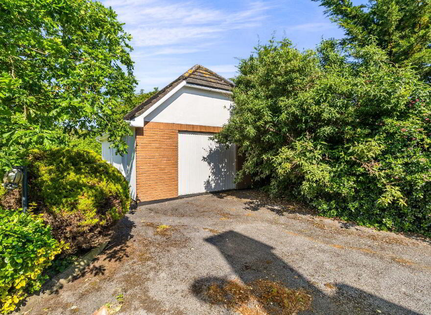 5 Woodlea, Oatencake, Midleton, P25EK84