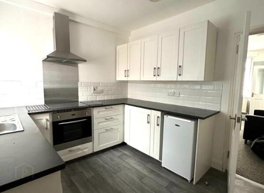 38 Benburb Street, Belfast, BT12 6JG