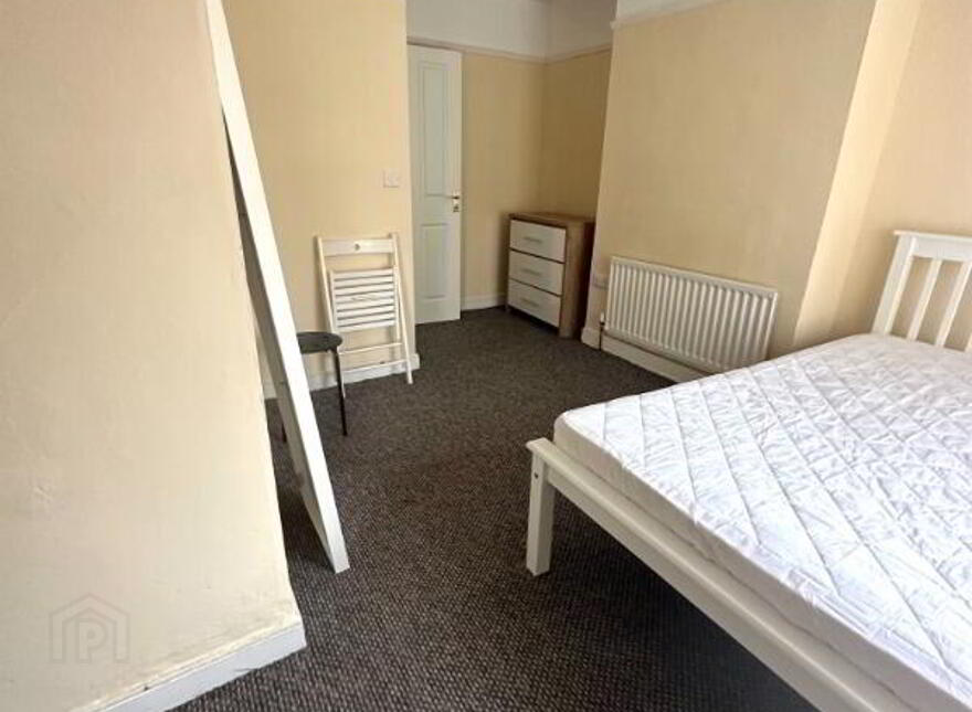 38 Benburb Street, Belfast, BT12 6JG