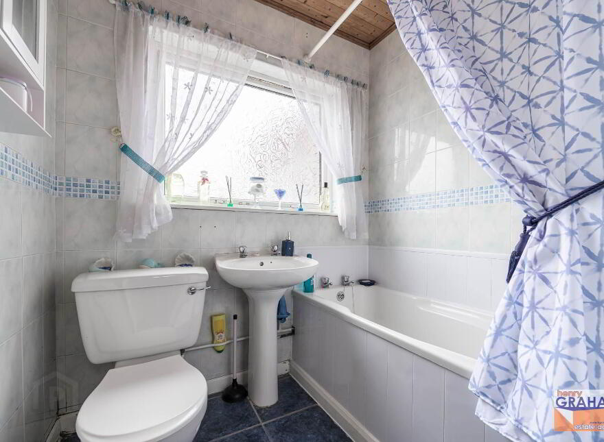 70 Nettlehill Road, Lisburn, BT28 3HE