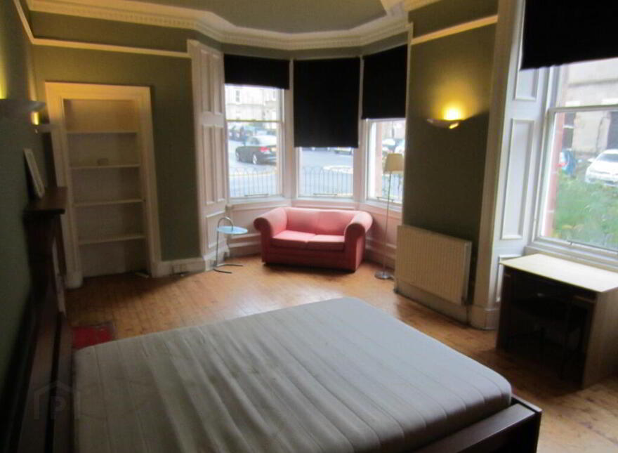 65 Montpelier Park, Bruntsfield, Edinburgh, EH10 4ND