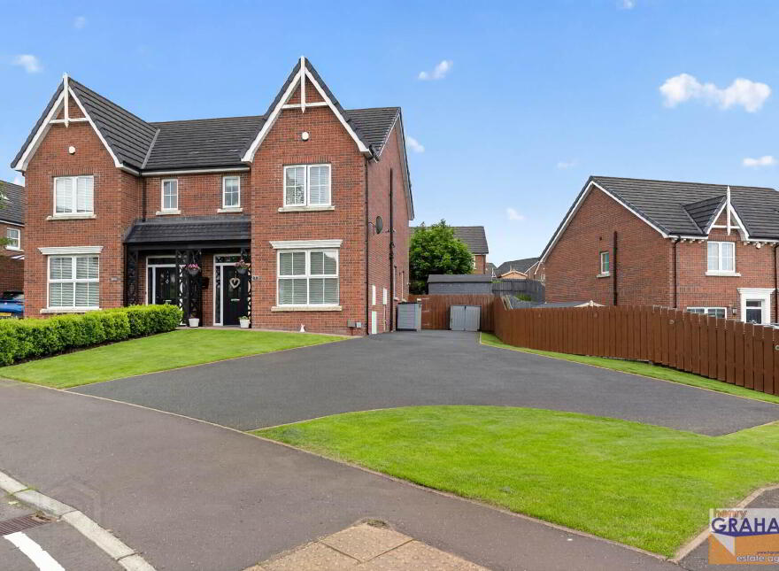 1 Sir Richard Wallace Walk, Lisburn, BT28 3RW