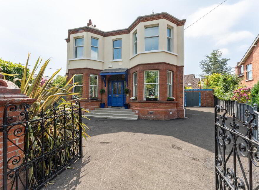 19 Dunmurry Lane, Dunmurry, Belfast, BT17 9RP
