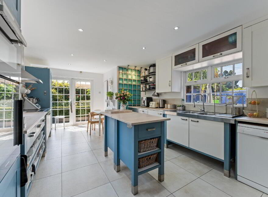 19 Dunmurry Lane, Dunmurry, Belfast, BT17 9RP