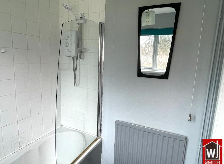 5 Alexander Park, Castlederg, BT81 7BS