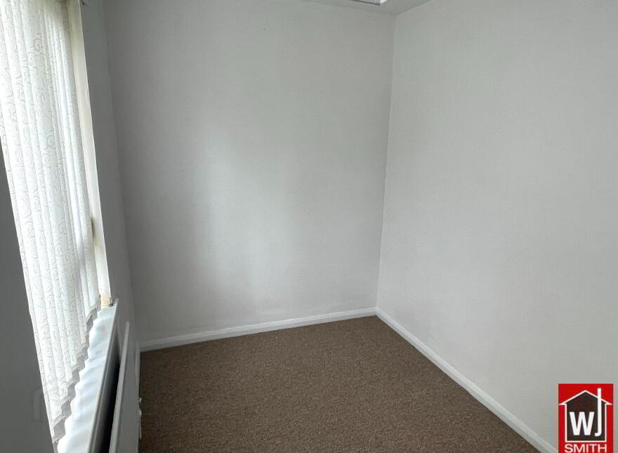 5 Alexander Park, Castlederg, BT81 7BS