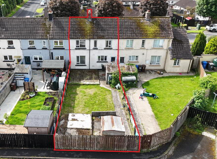 5 Alexander Park, Castlederg, BT81 7BS