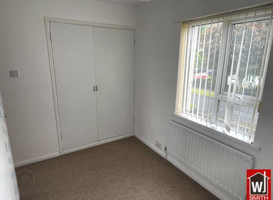 5 Alexander Park, Castlederg, BT81 7BS