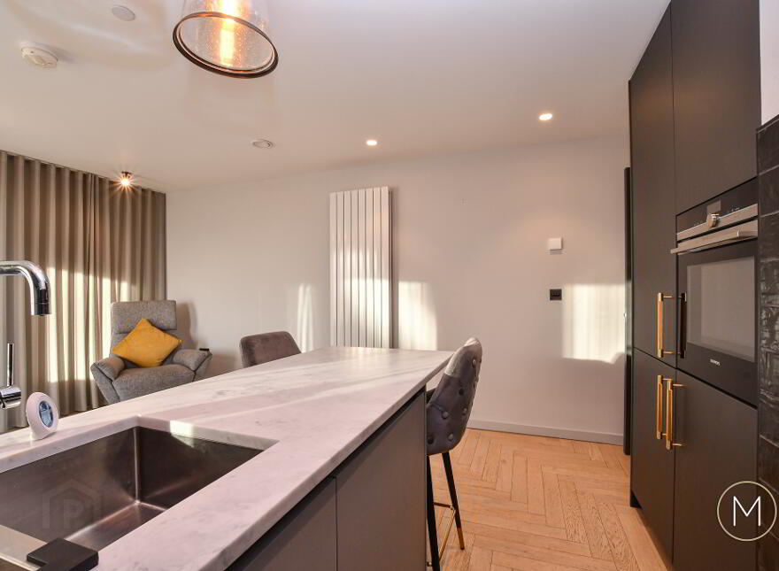 16 FX, 14 Montgomery Street, Belfast, BT1 4NX