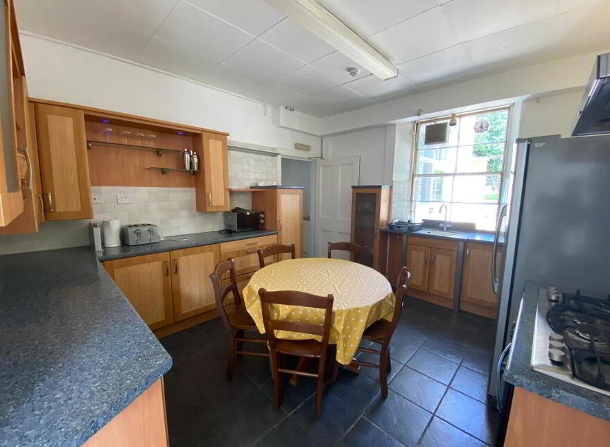 17A Merchiston Avenue, Merchiston, Edinburgh, EH10 4PJ