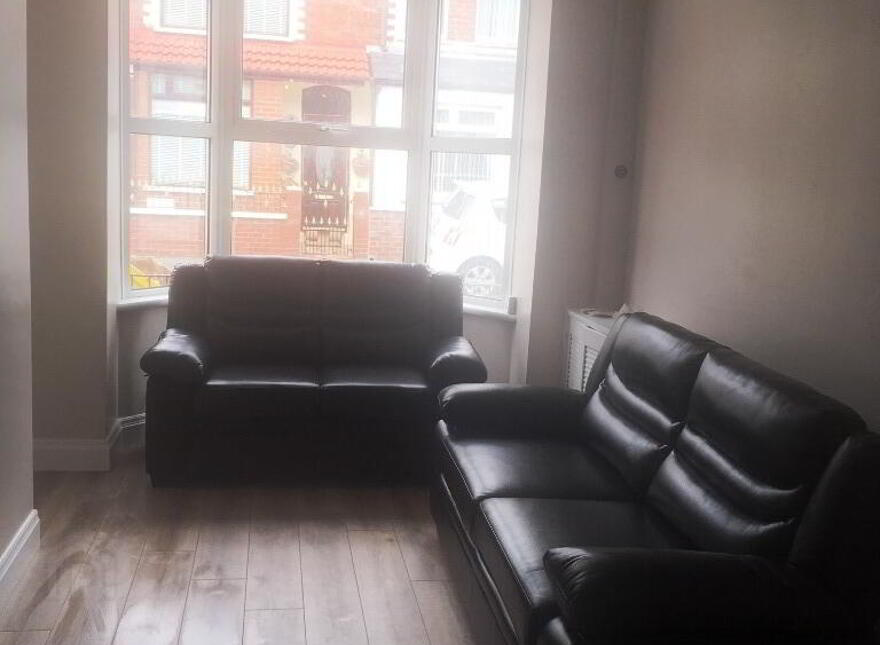 53 Ardenvohr Street, Belfast, BT6 8NB