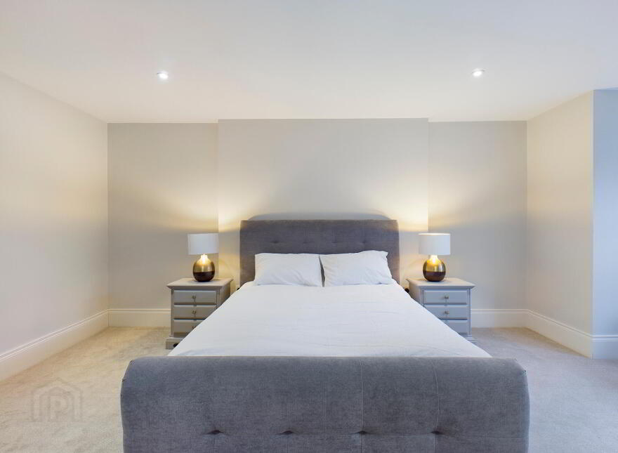 Ravenhill Terrace, 258 Ravenhill Road, Belfast, BT6 8GJ