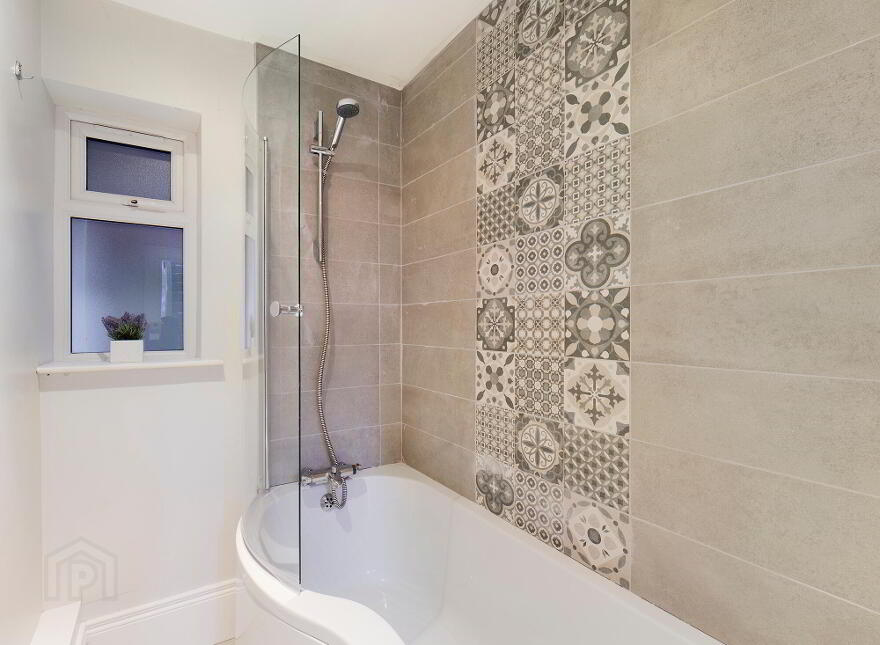 Ravenhill Terrace, 258 Ravenhill Road, Belfast, BT6 8GJ