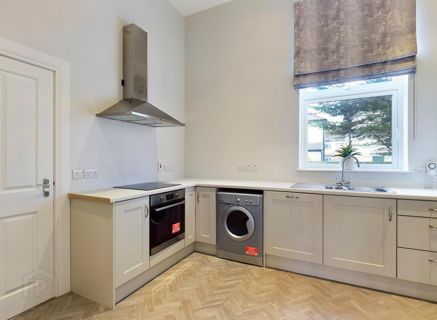 Ravenhill Terrace, 258 Ravenhill Road, Belfast, BT6 8GJ