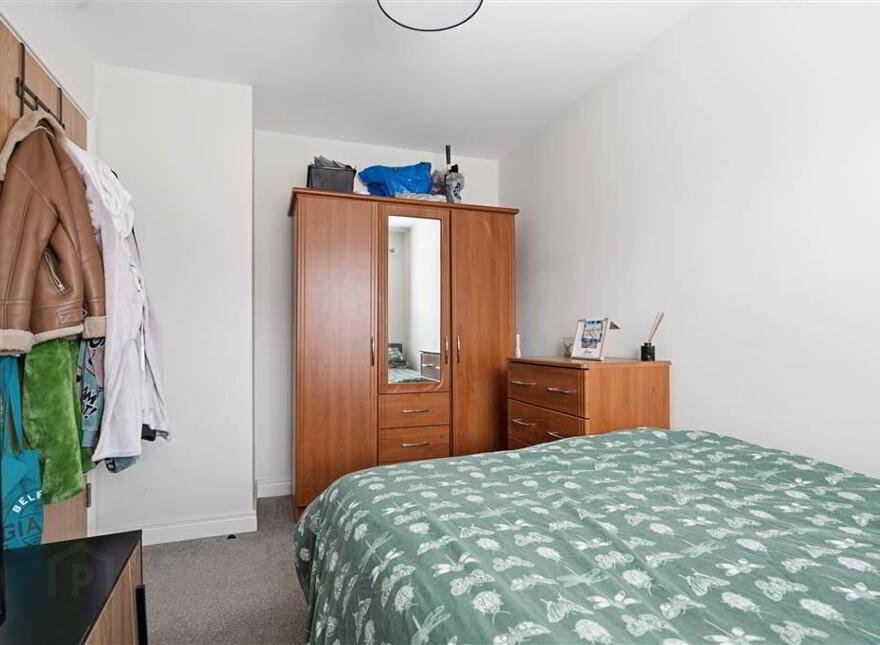 24 Ballyveigh Crescent, Antrim, BT41 2FL