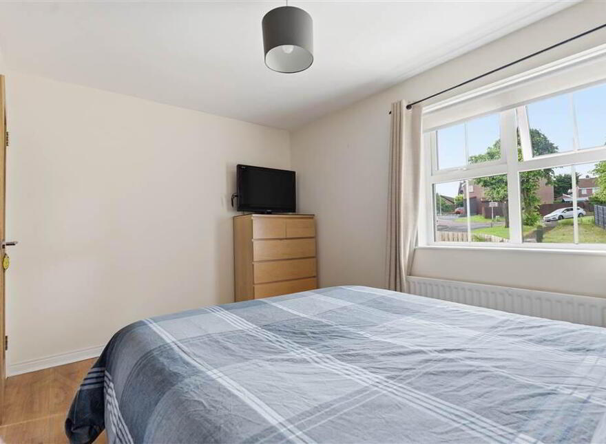 12 Ferndale Parade, Glengormley, Newtownabbey, BT36 5AJ