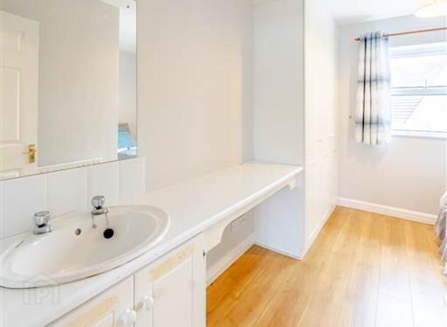 10 Distillery Court, Westport, F28FX38