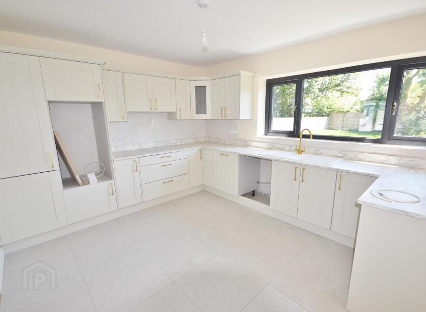 14 Hawthorn Drive, Ballygologue Road, Listowel, V31TX21