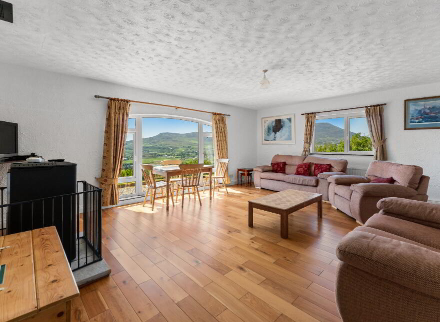 Heather Heights, Derrylahan, Kilcar