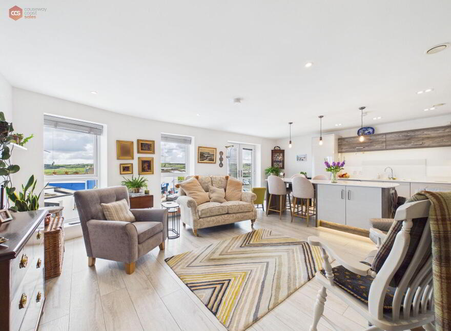 Apt 6 Dunluce View, 24 Dunluce Avenue, Portrush, BT56 8DW