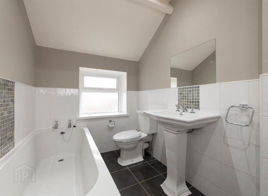 12 High Street, Ardglass, BT30 7TU