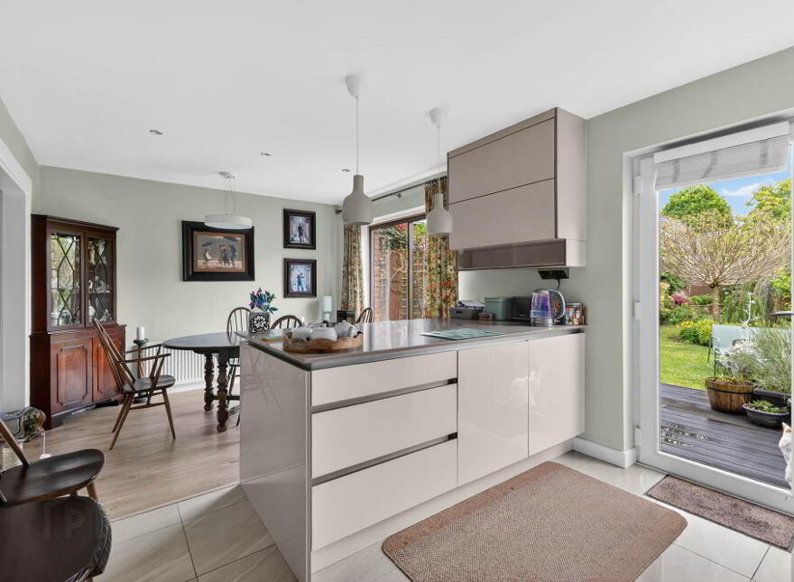 68 The Brambles, Lisburn, BT28 2XY